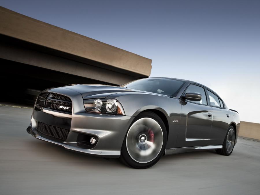  Dodge Charger SRT8 2011 года  (фото 21 из 22)